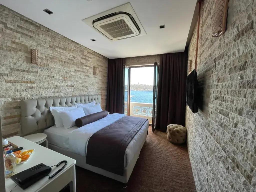 Weingart Seaside Hotel 0*
