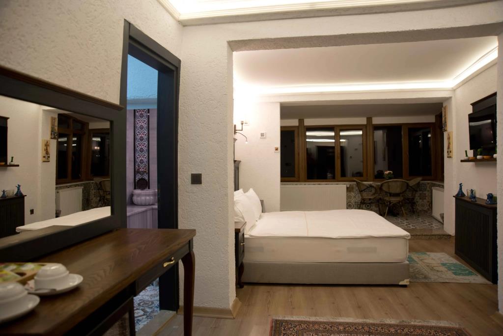 Big Orange Hotel 0*