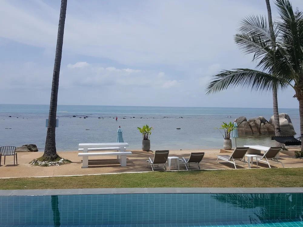 The Rock Samui Beach Resort 2*