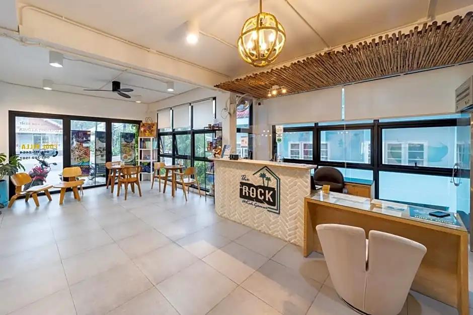 The Rock Samui Beach Resort 2*