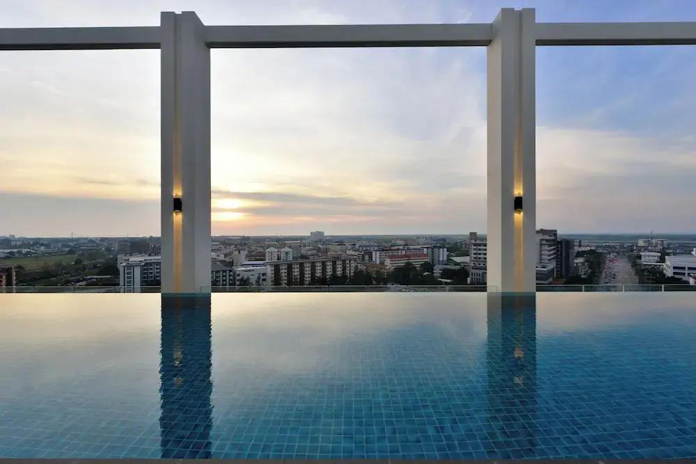 Hotel Nikko Amata City Chonburi 4*