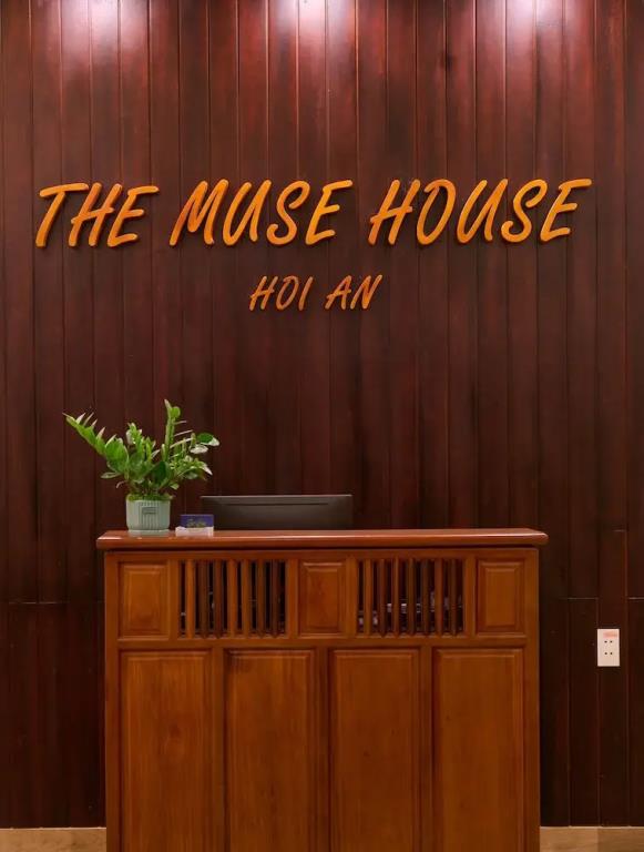 The Muse House 3*