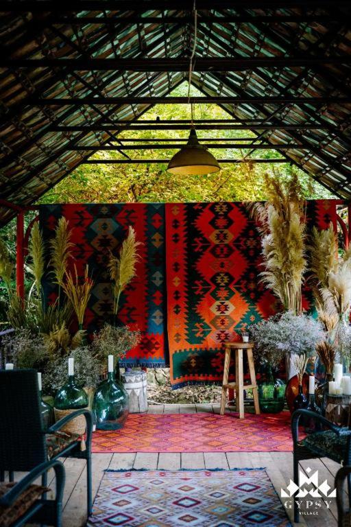 Hotel Gipsy Village 0*