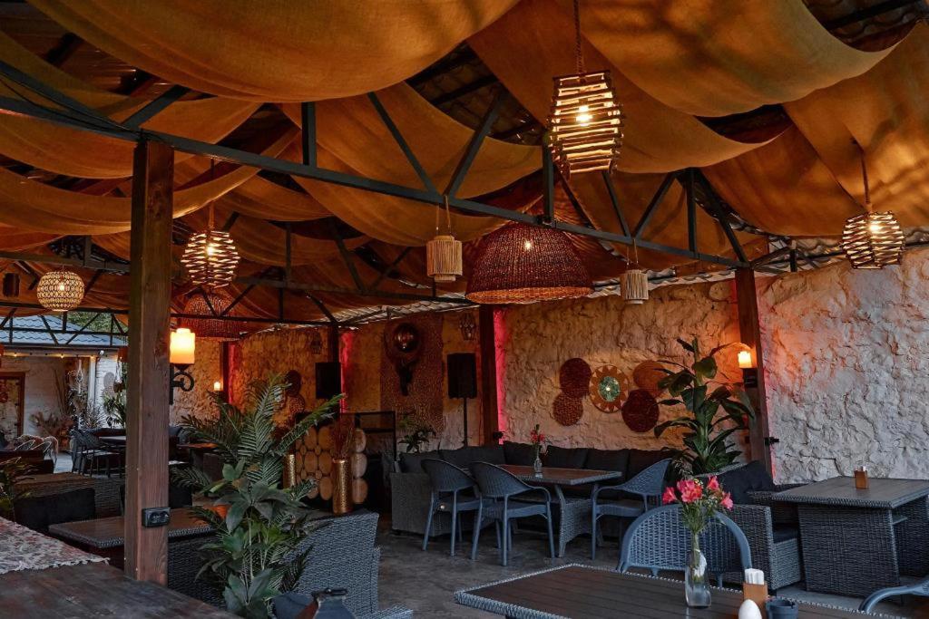 Hotel Gipsy Village 0*