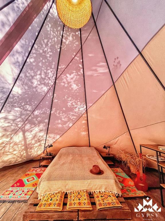 Hotel Gipsy Village 0*