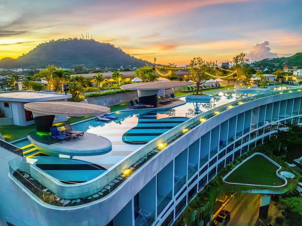 HOMA Phuket Town 0*
