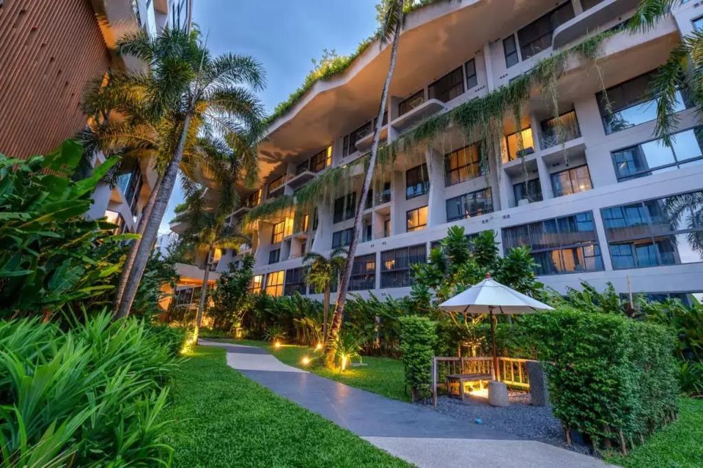 HOMA Phuket Town 0*
