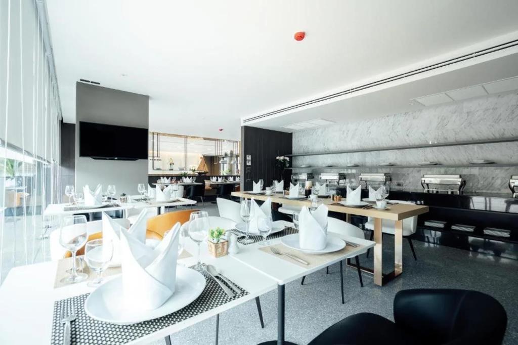 Montana Hotel & Residence 3*