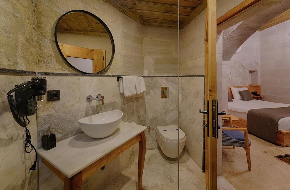 Concept Cave Suites 0*