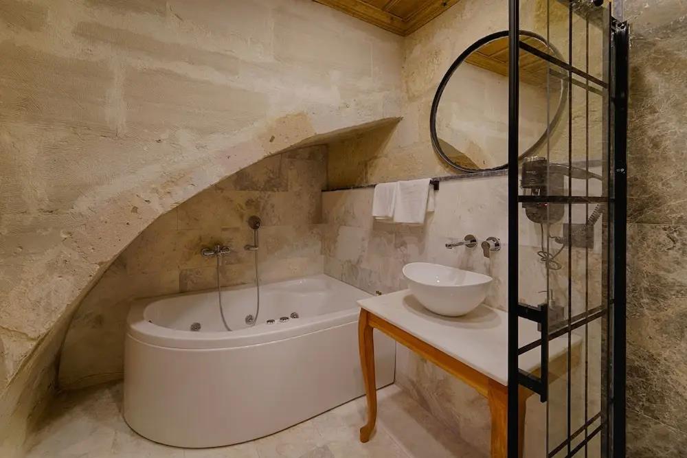 Concept Cave Suites 0*