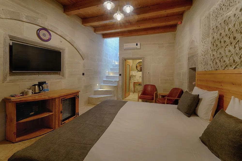 Concept Cave Suites 0*