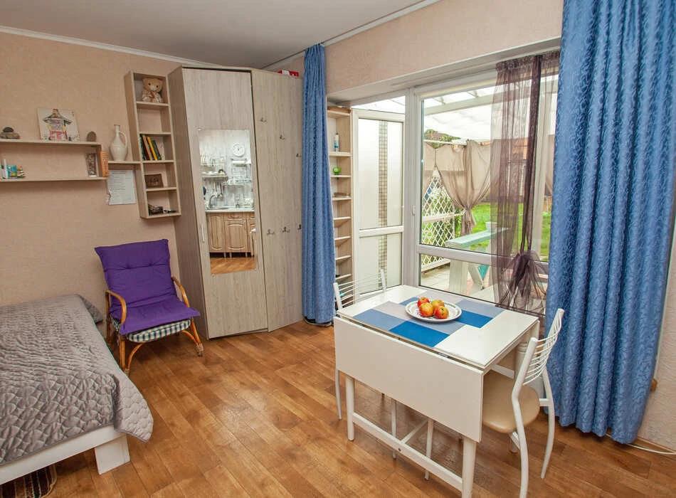 Studija u Morja na Tolstogo 4 0*