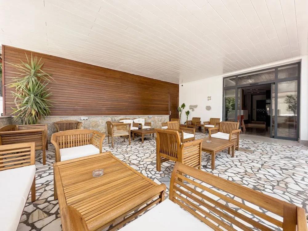 Dedeoglu Port Hotel 3*