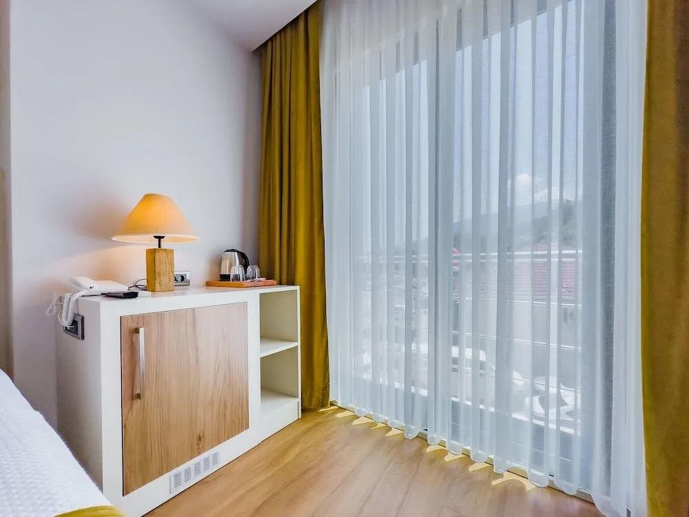 Dedeoglu Port Hotel 3*