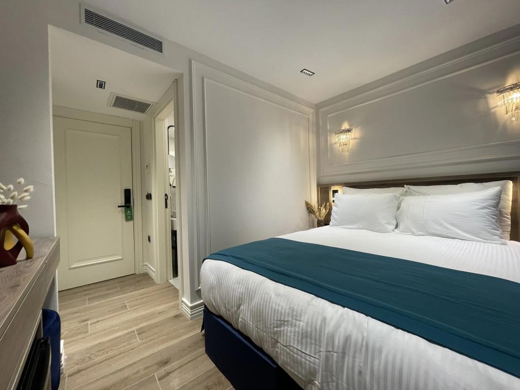 Mona Bosphorus Hotel 0*