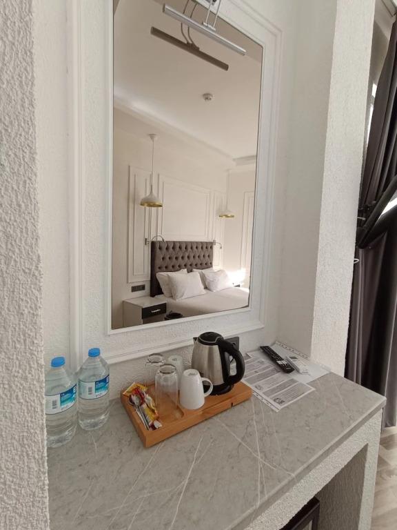 Hotel Efzen 0*