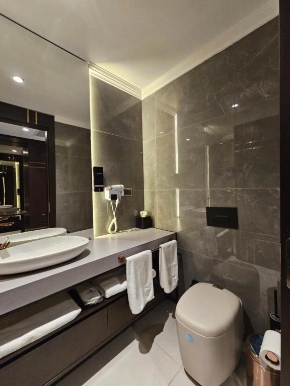 Asur Imperial Hotel 0*