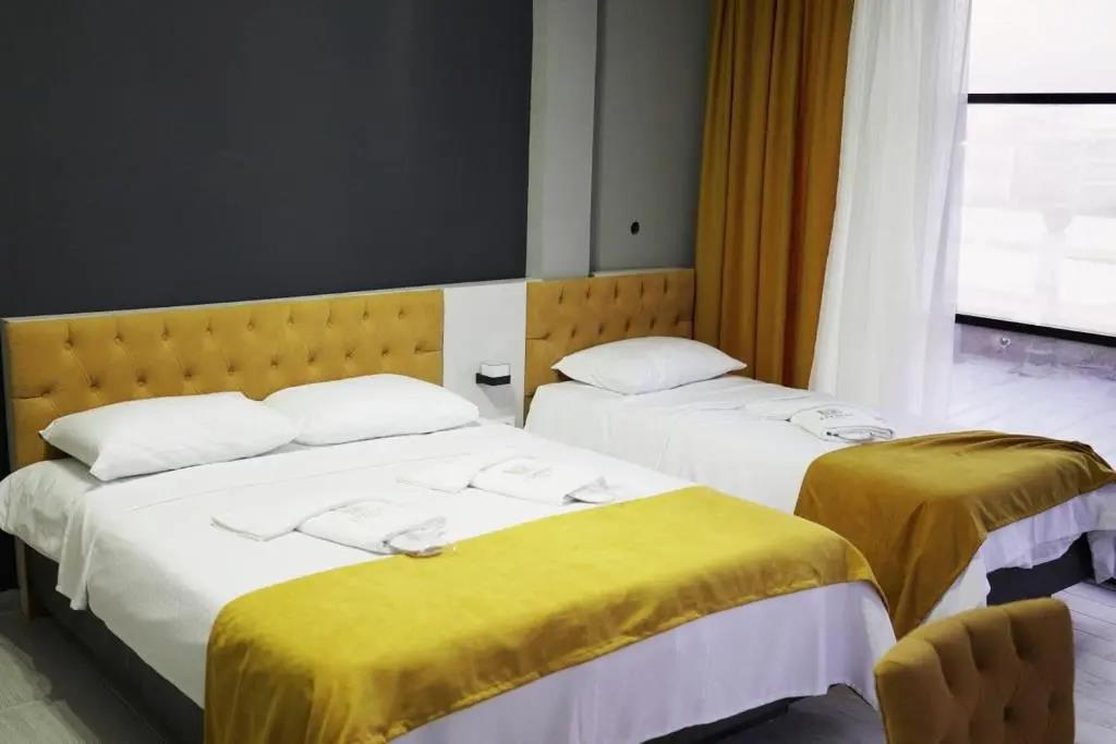 Lizbon Hotel 0*