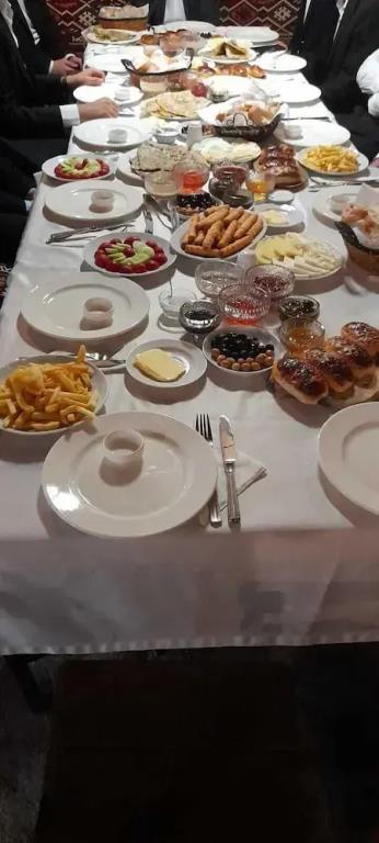 Suleyman Bey Konak 0*