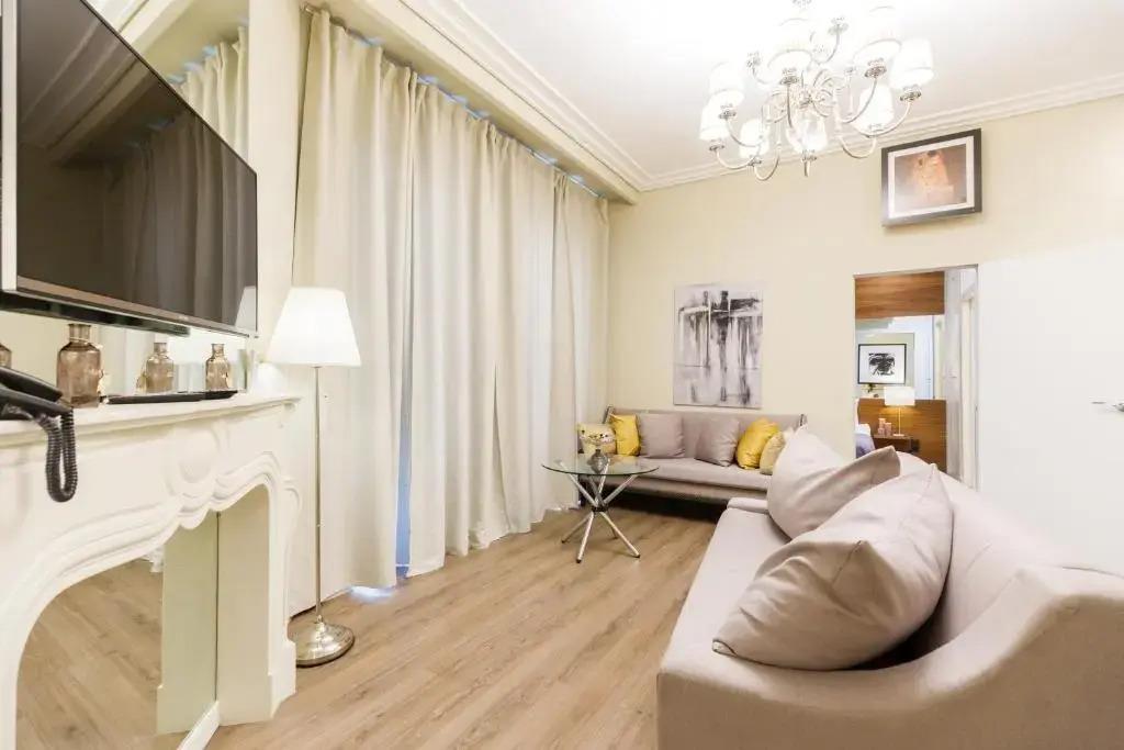 On Bolshaya Nikitskaya 31 Apartment-hotel 0*