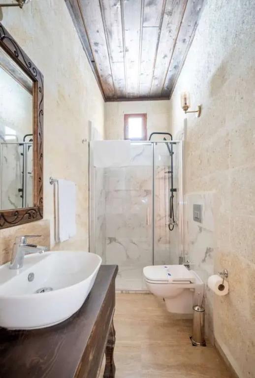 Uzay Cave Suite Hotel 0*