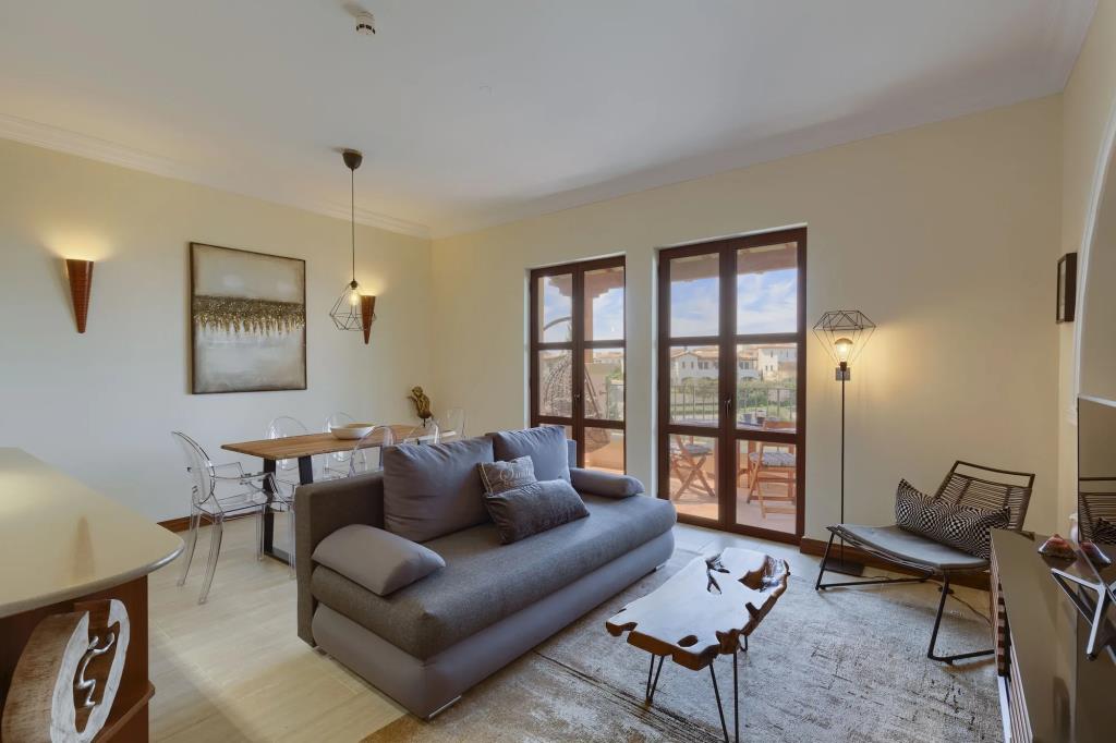 Aphrodite Hills Rentals – Apartments 0*