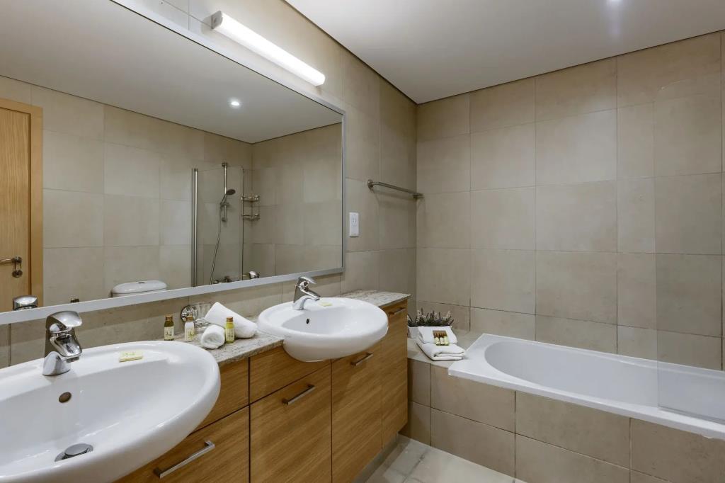 Aphrodite Hills Rentals – Apartments 0*