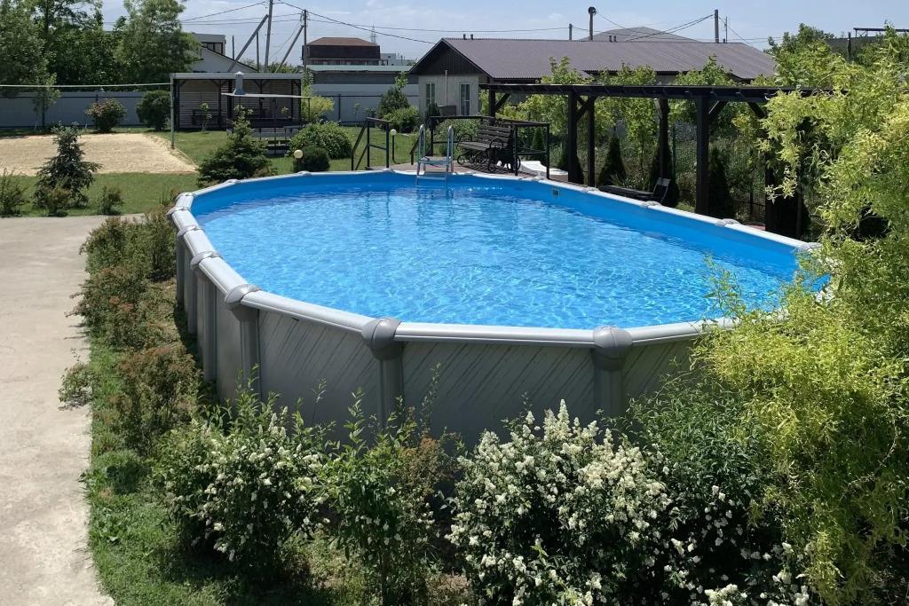 Azov Holiday 0*