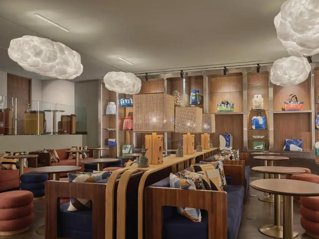 Public House Bangkok, a Member of Design Hotels 5*