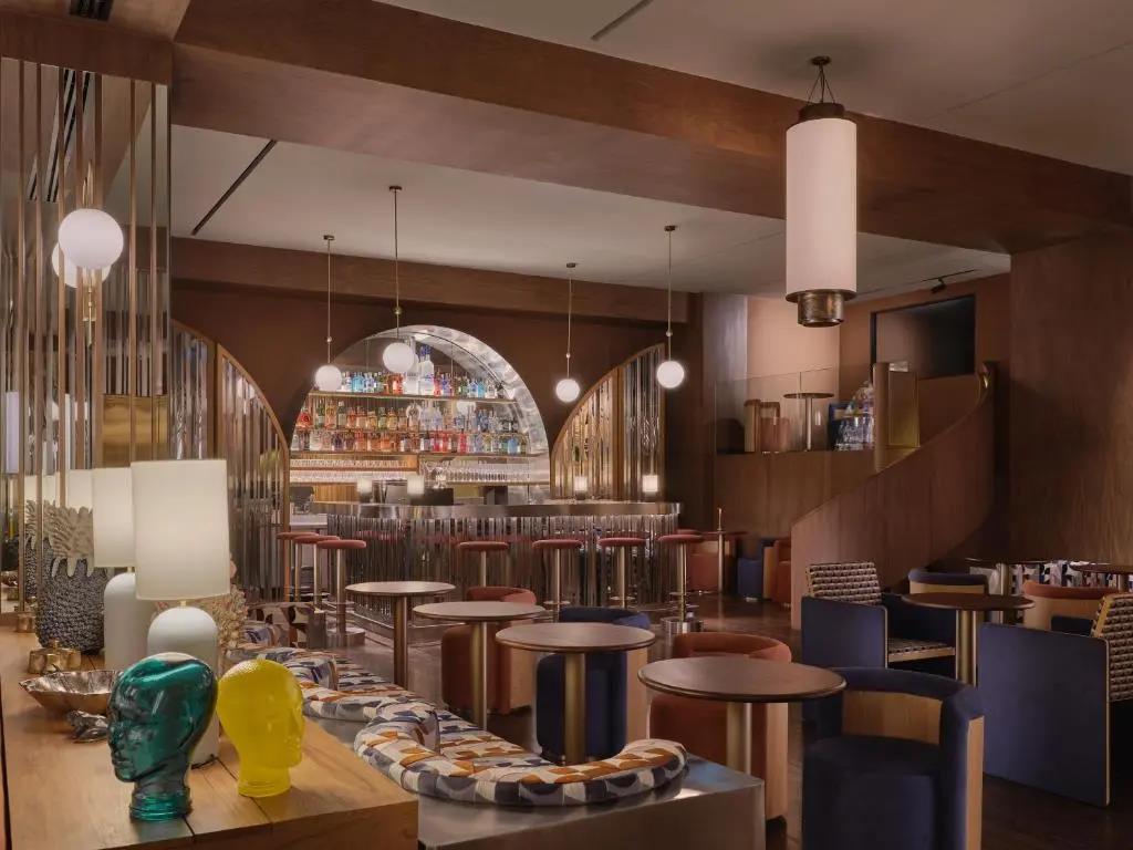 Public House Bangkok, a Member of Design Hotels 5*