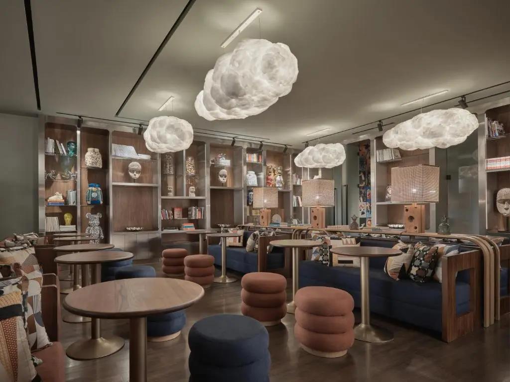 Public House Bangkok, a Member of Design Hotels 5*