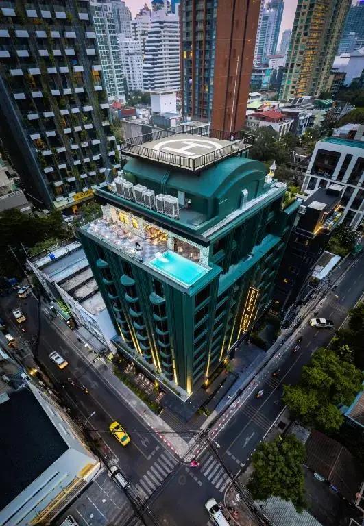 Public House Bangkok, a Member of Design Hotels 5*
