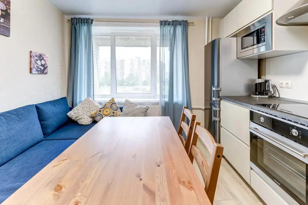 Parusa Na Komendantskoy Apartments 0*