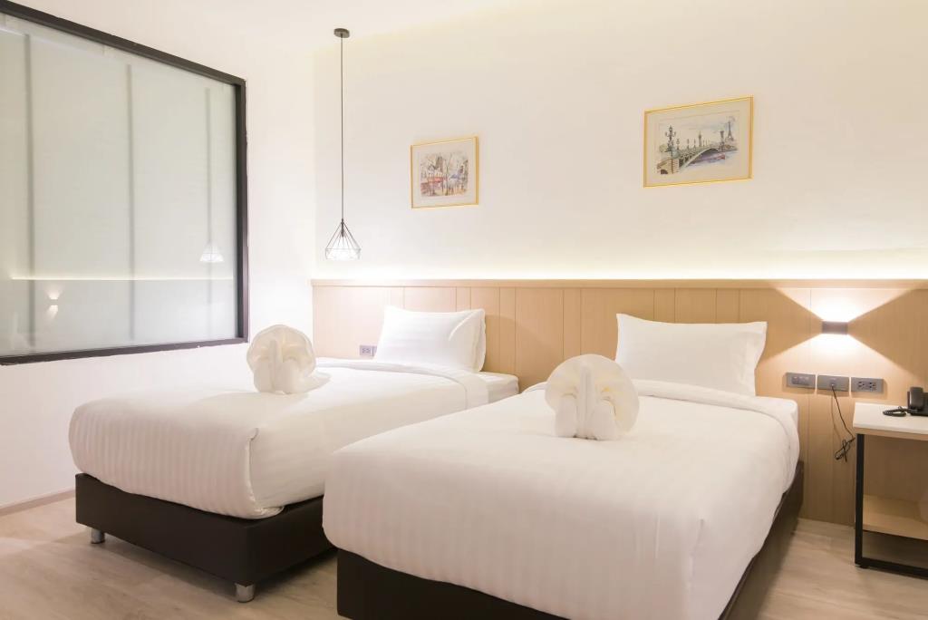 Madison Bangkok 4*
