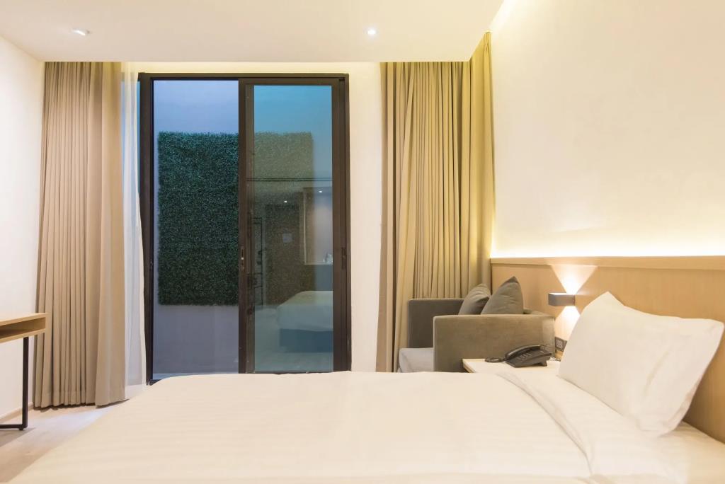 Madison Bangkok 4*