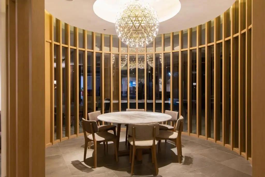 Madison Bangkok 4*