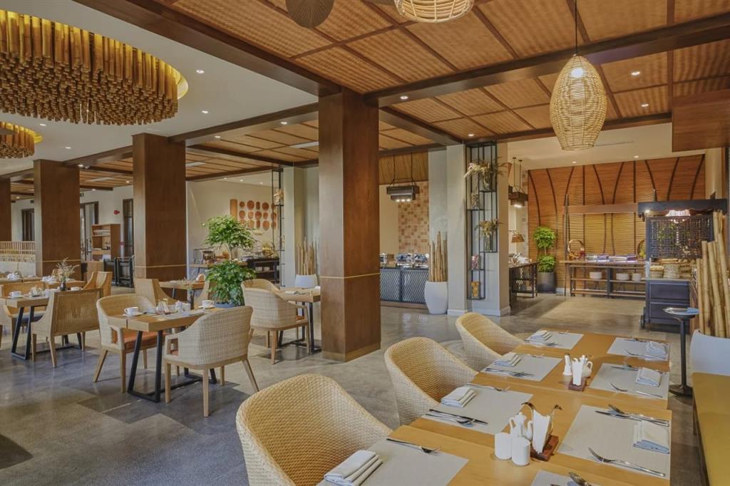Little Oasis . A Luxury Hotel & Spa 5*