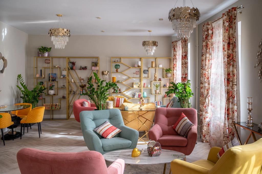 Amato Hotel 4*