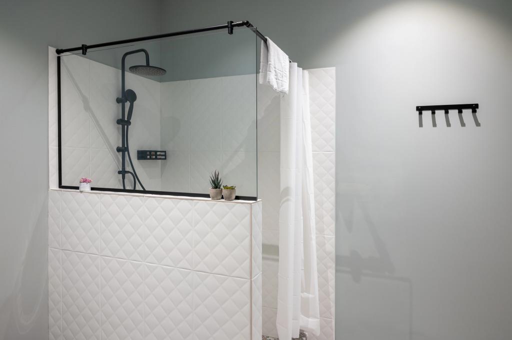 Amato Hotel 4*