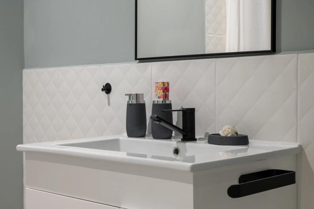 Amato Hotel 4*