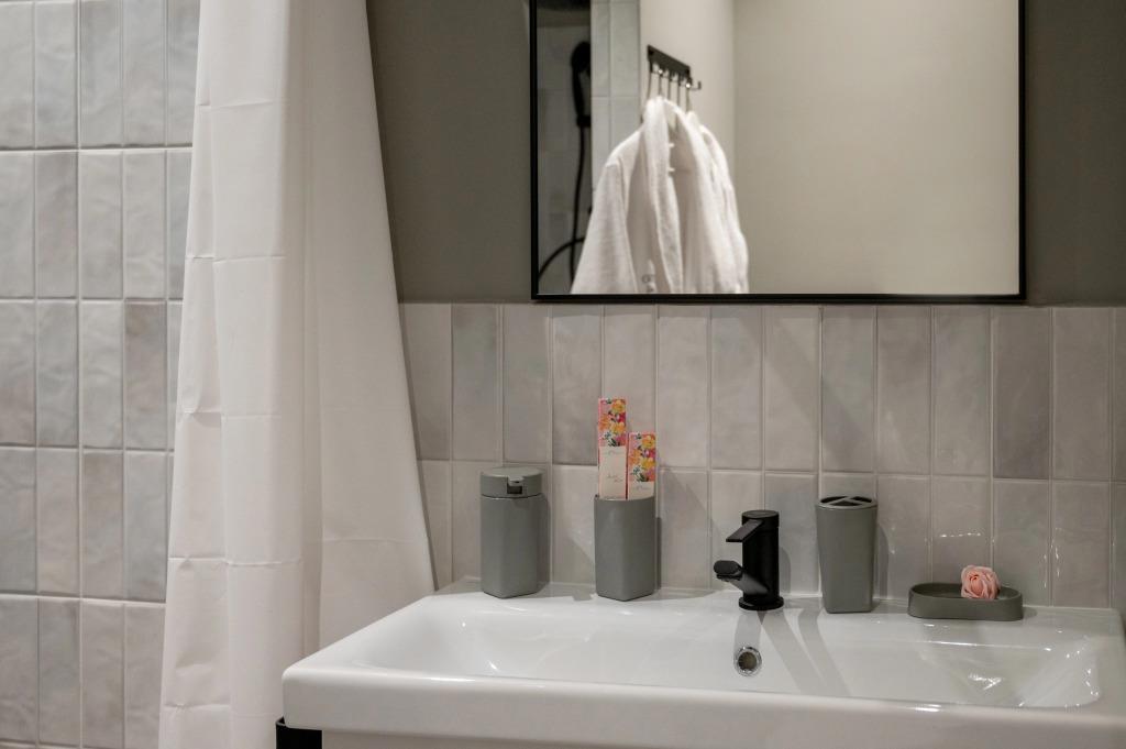 Amato Hotel 4*