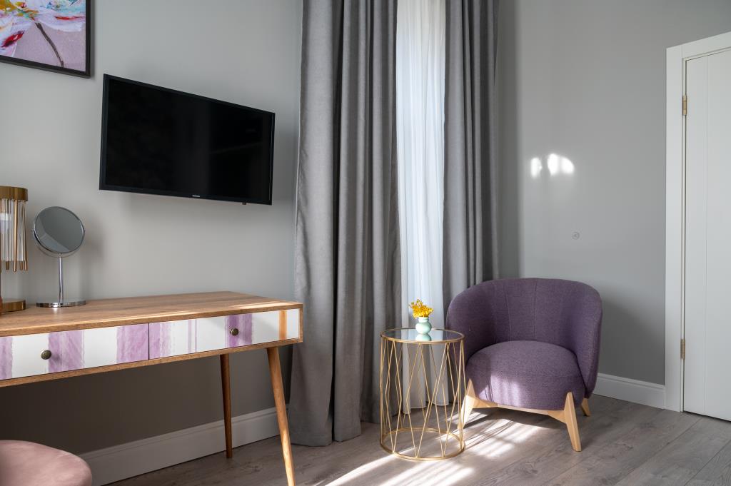 Amato Hotel 4*