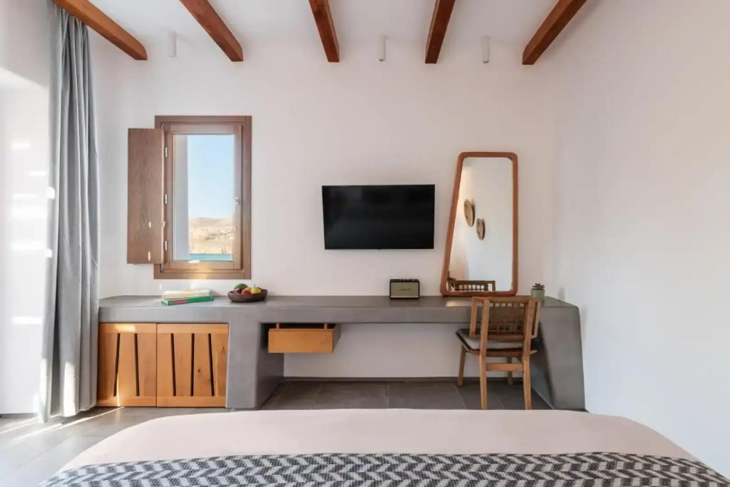Mileo Mykonos Hotel 5*