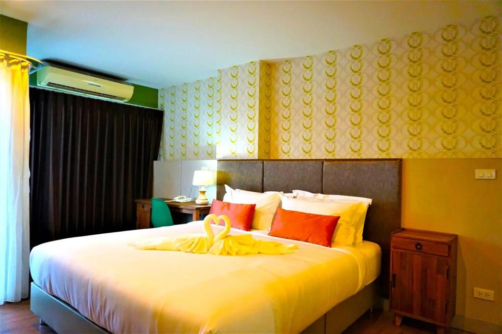 Nest n Rest Hotel 3*