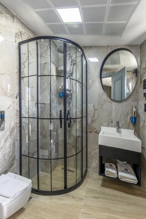 The Private Airport Hotel 3*