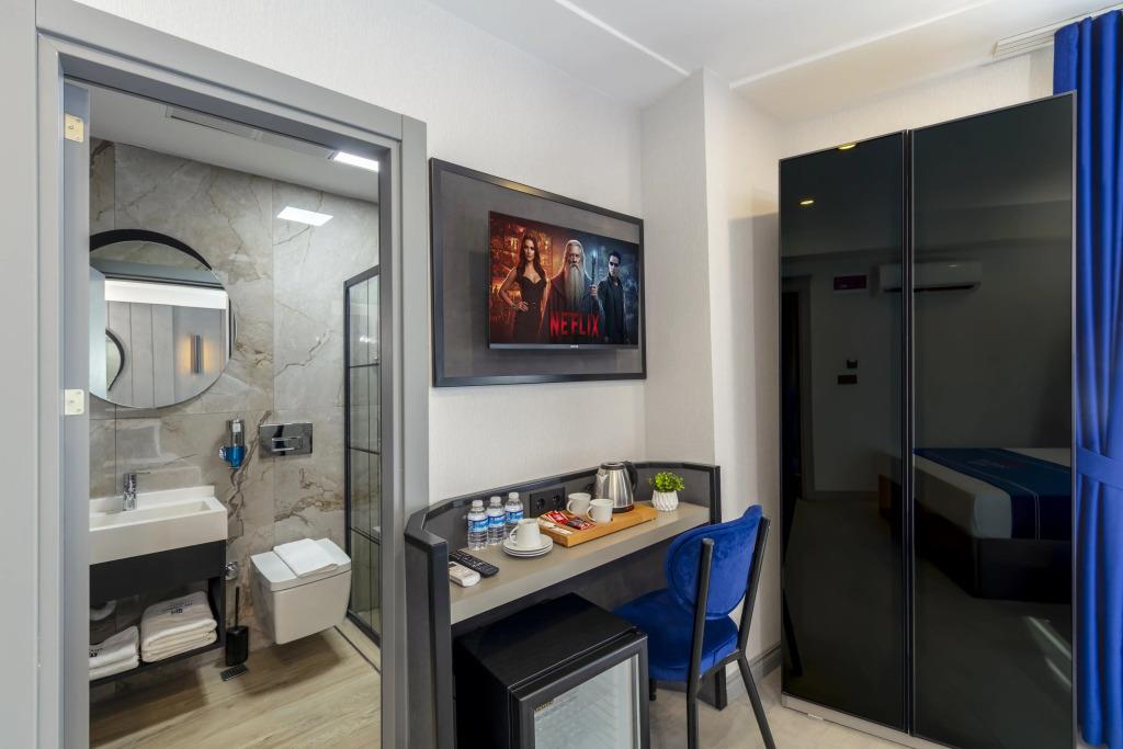 The Private Airport Hotel 3*