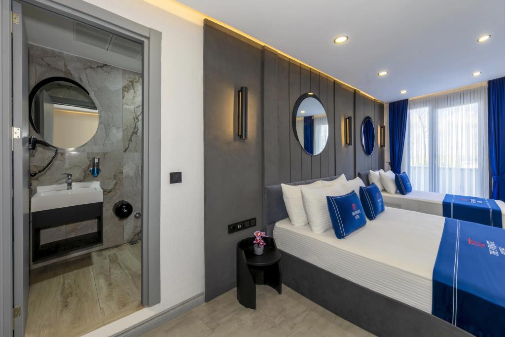 The Private Airport Hotel 3*