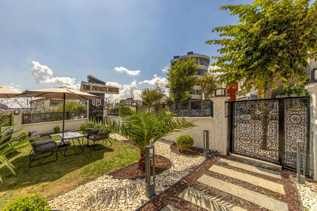 The Private Airport Hotel 3*