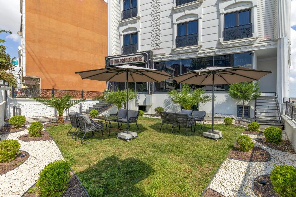 The Private Airport Hotel 3*