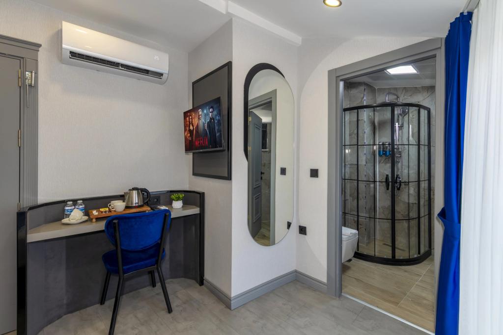 The Private Airport Hotel 3*